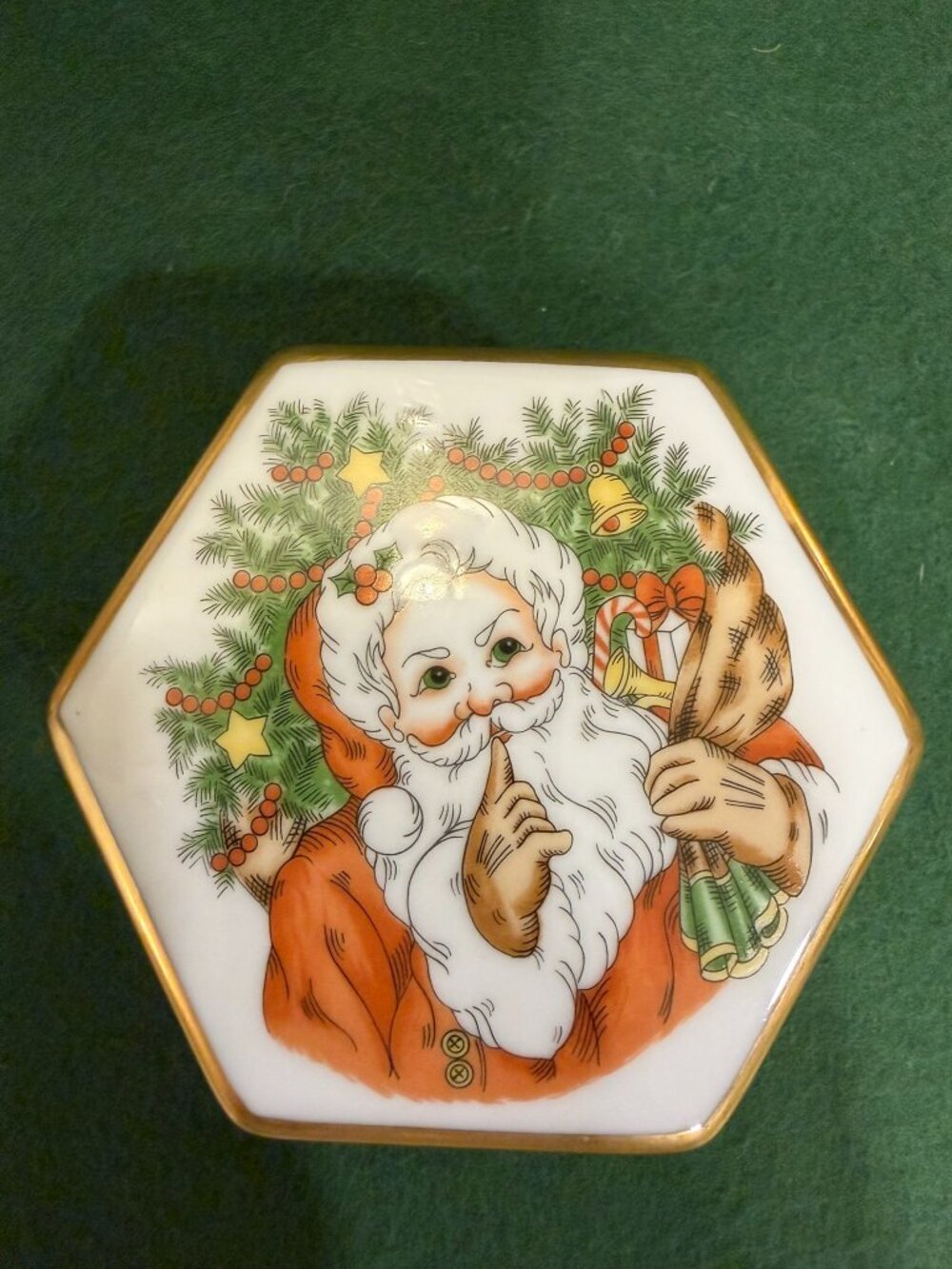 Fitz and Floyd St. Nicholas Porcelain Covered Box – Like New Vintage Japan